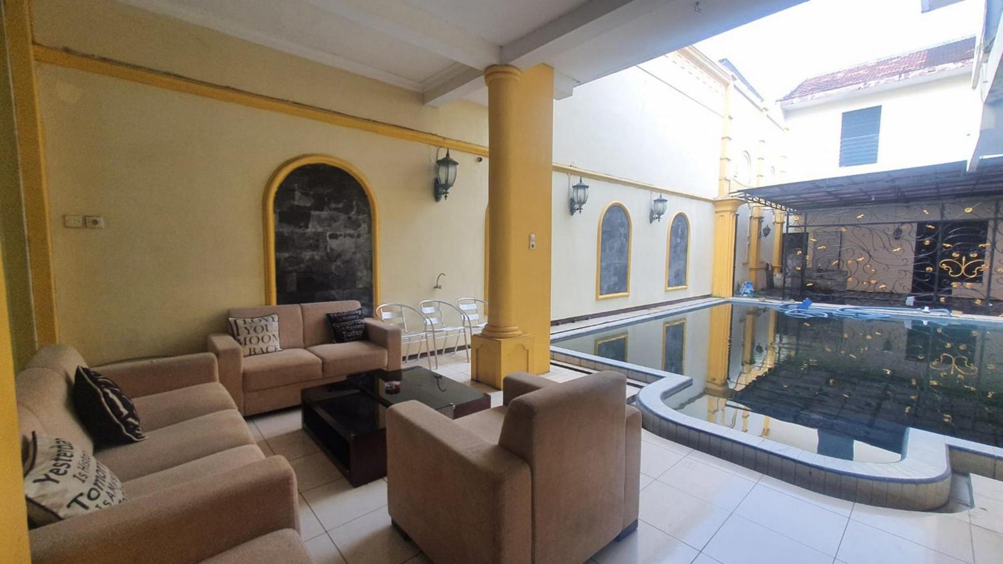 Reddoorz Syariah At Demasto Homestay Jembel Εξωτερικό φωτογραφία