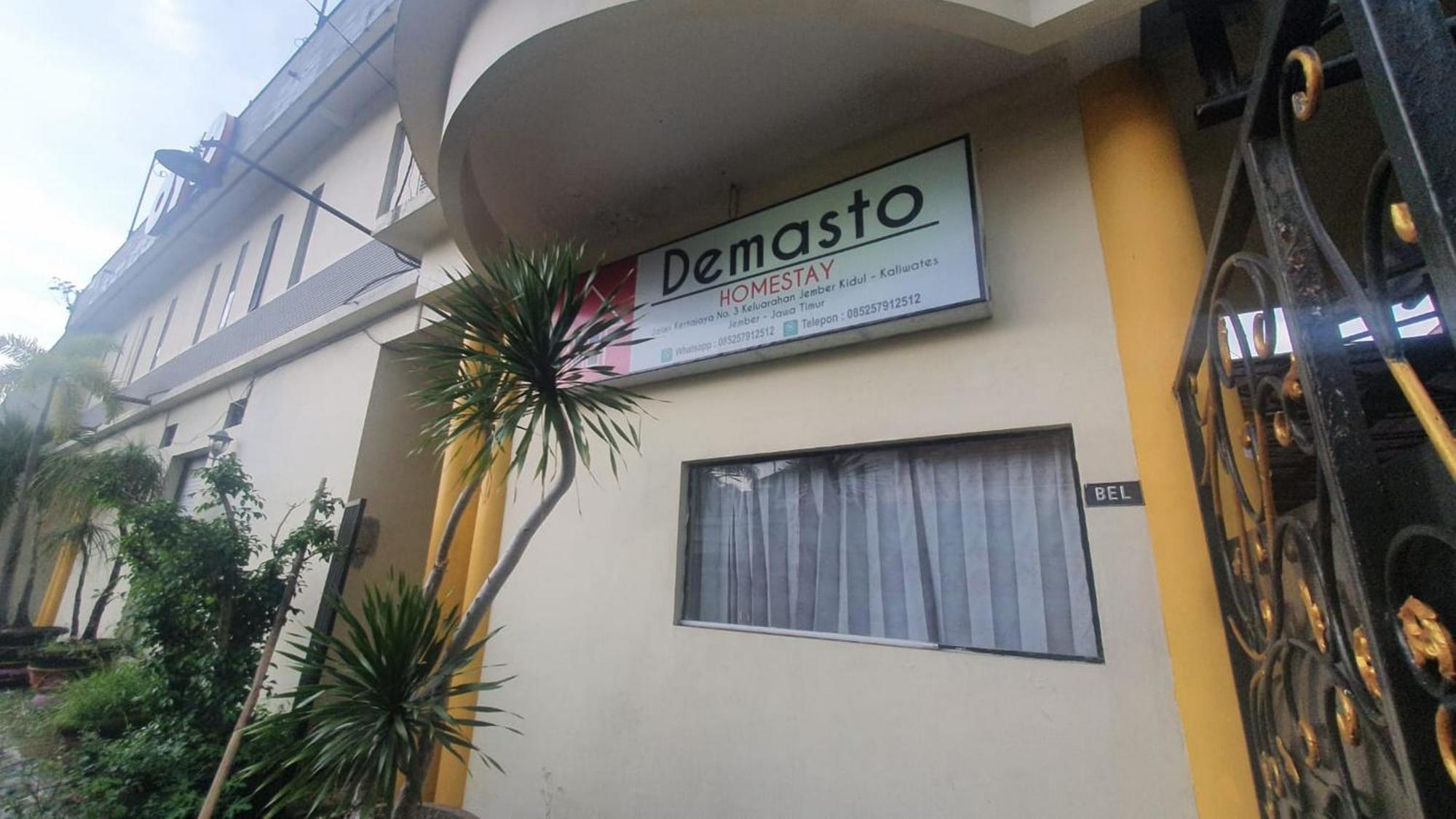 Reddoorz Syariah At Demasto Homestay Jembel Εξωτερικό φωτογραφία